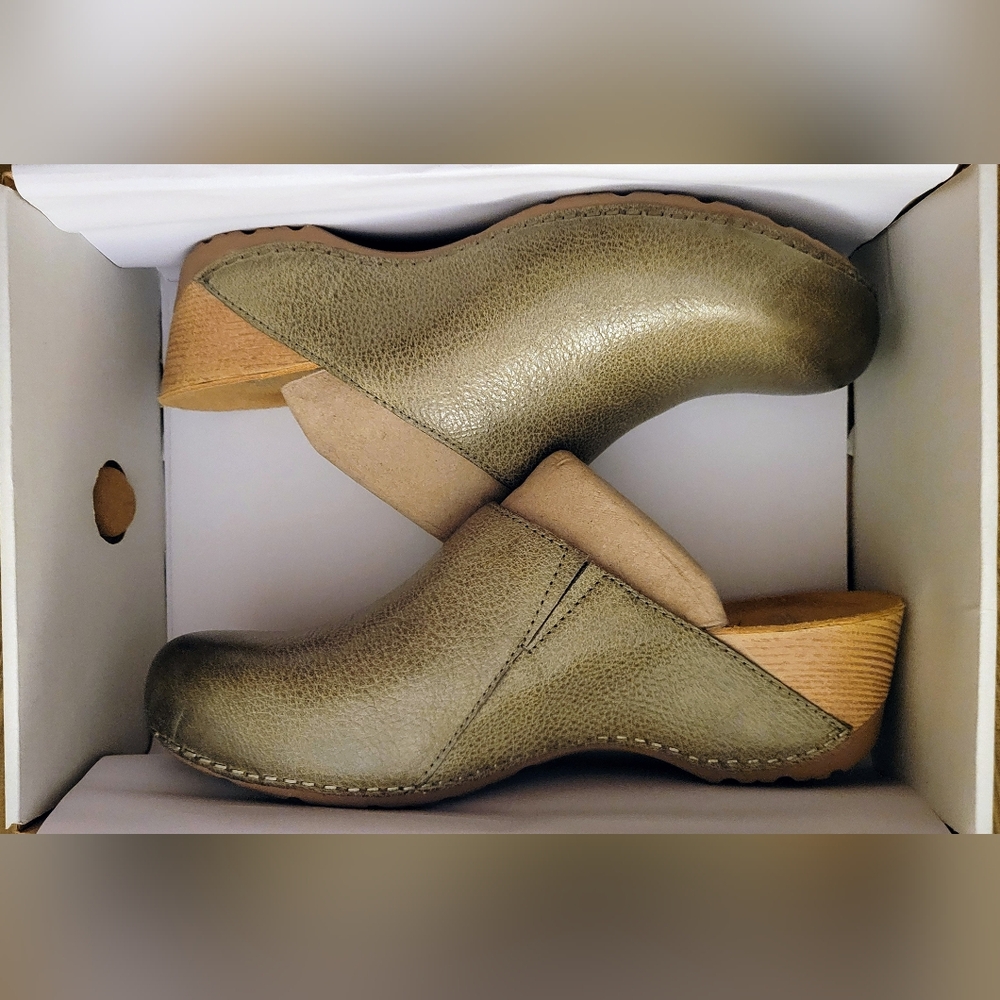 Dansko Sage Leather Mules